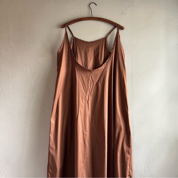 Minimal cotton lightweight sundress - Picture 2 of 7